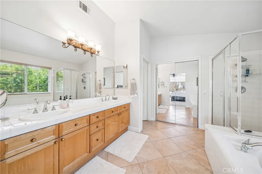 22681 Maplewood, Mission Viejo, California 92692 home-pic-27